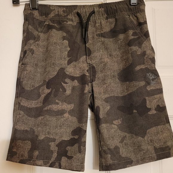 Timberland Boys Camouflage Shorts Dark-Olive Green S/P/CH - Picture 12 of 12